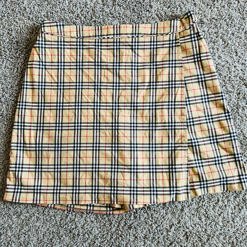 Vintage Burberry Golf Nova Check Skort | Y2K Plaid Wrap Shorts | Size 12